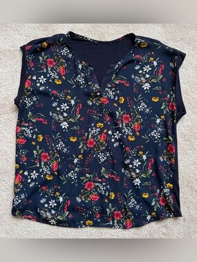 Sleeveless Navy Floral Top M